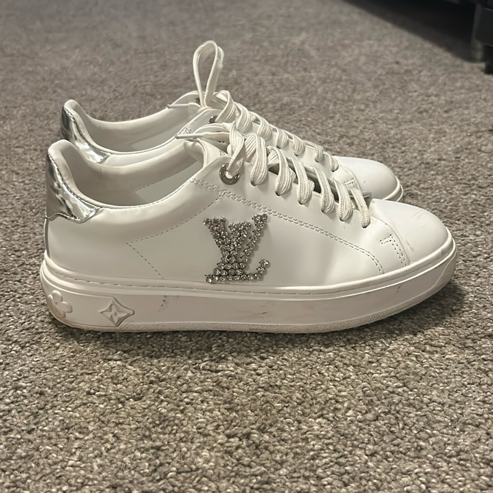 Louis Vuitton Sneakers